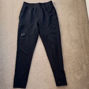 Under Armour Men’s Black Medium Fitted Lightweight Exercise Pants, 30” Length
